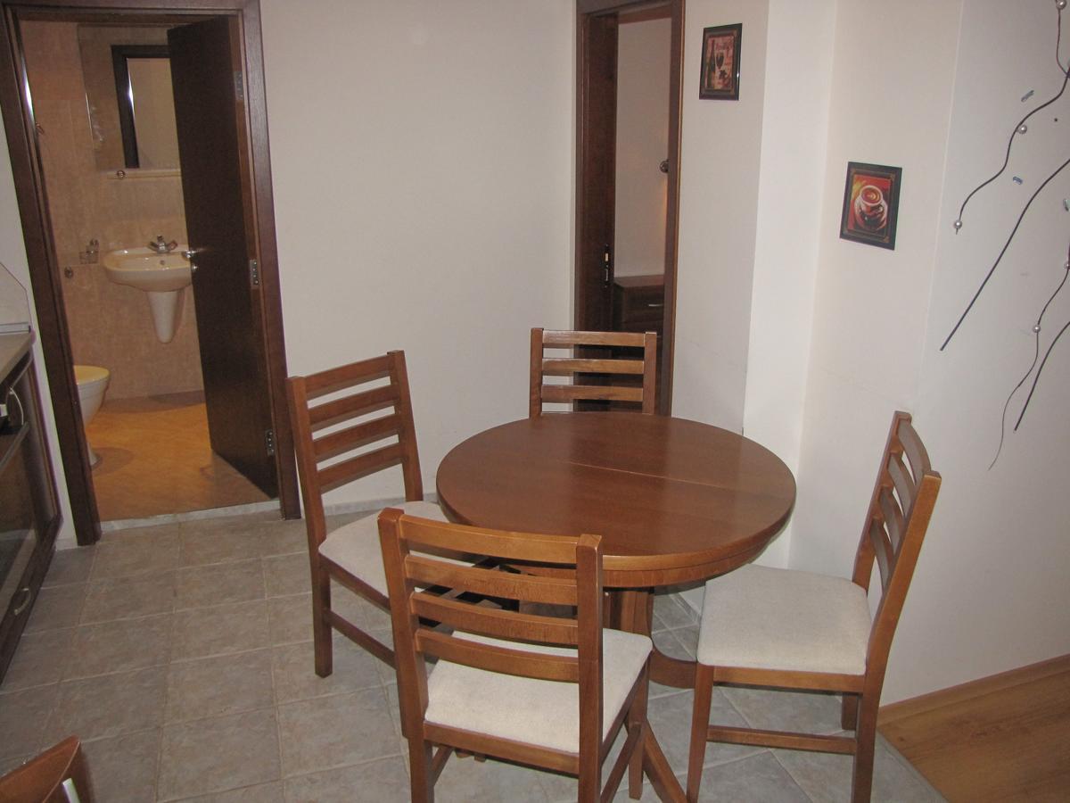 Edelweiss Inn Aparthotel Bansko Buitenkant foto