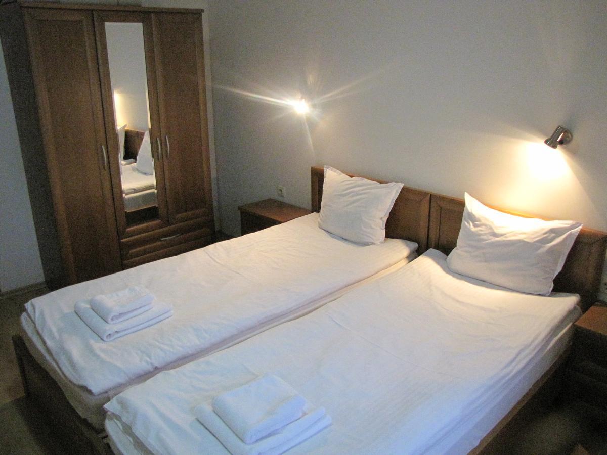 Edelweiss Inn Aparthotel Bansko Buitenkant foto
